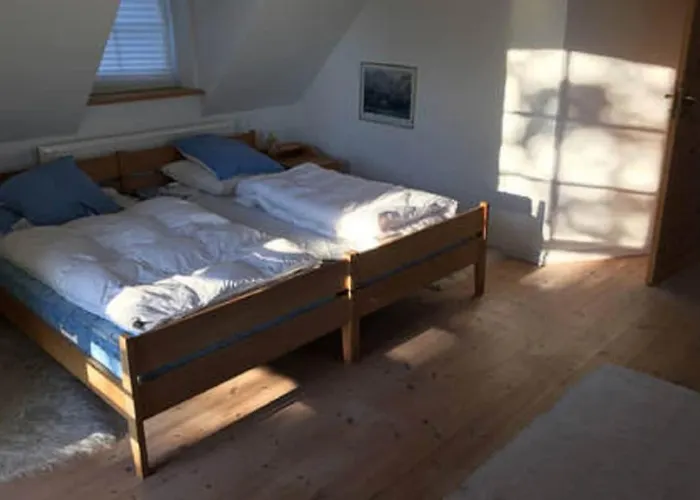 The House By The * Ålbæk